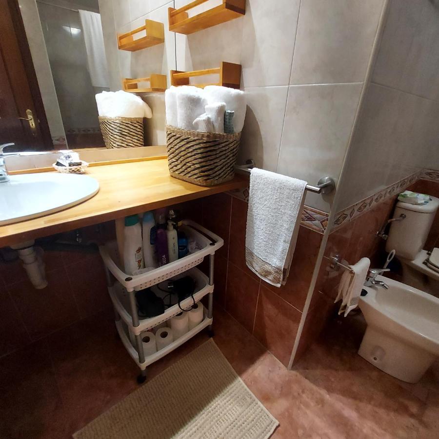 Soleado Piso Con Garaje Y Piscina A 8' Centro Apartment Кастро-Урдиалес Екстериор снимка