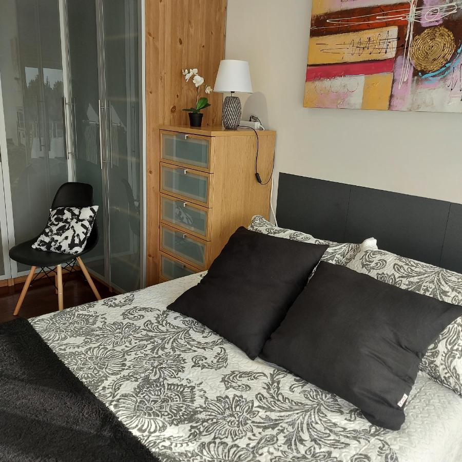 Soleado Piso Con Garaje Y Piscina A 8' Centro Apartment Кастро-Урдиалес Екстериор снимка