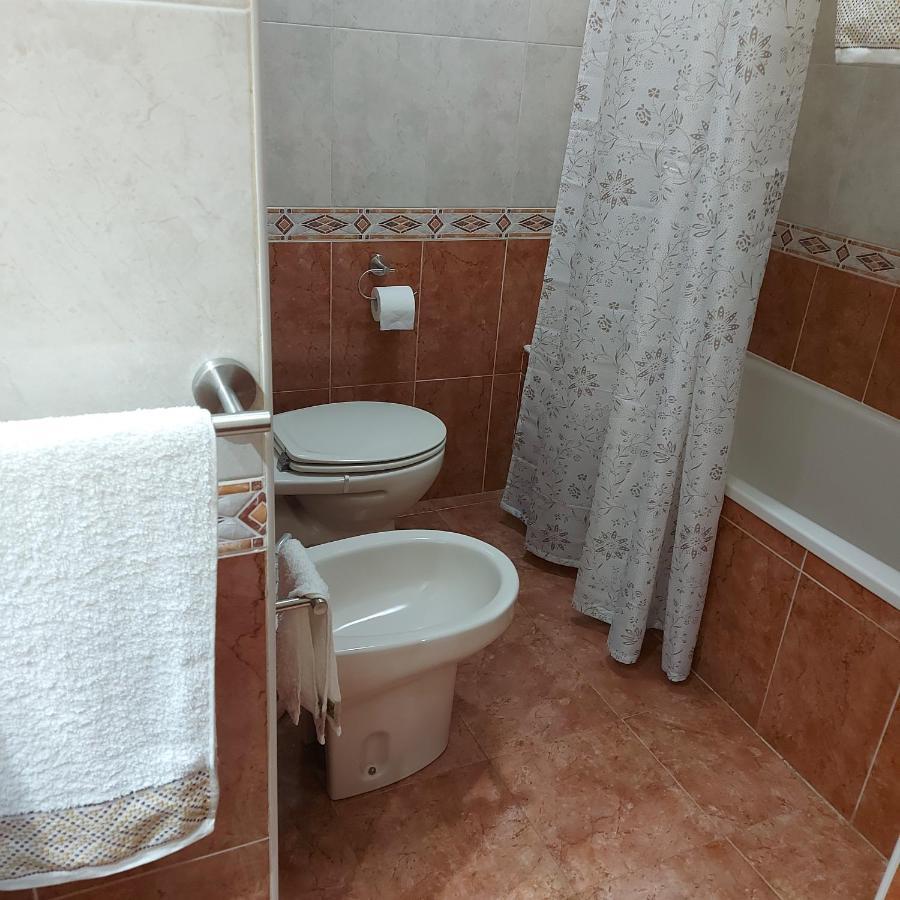 Soleado Piso Con Garaje Y Piscina A 8' Centro Apartment Кастро-Урдиалес Екстериор снимка