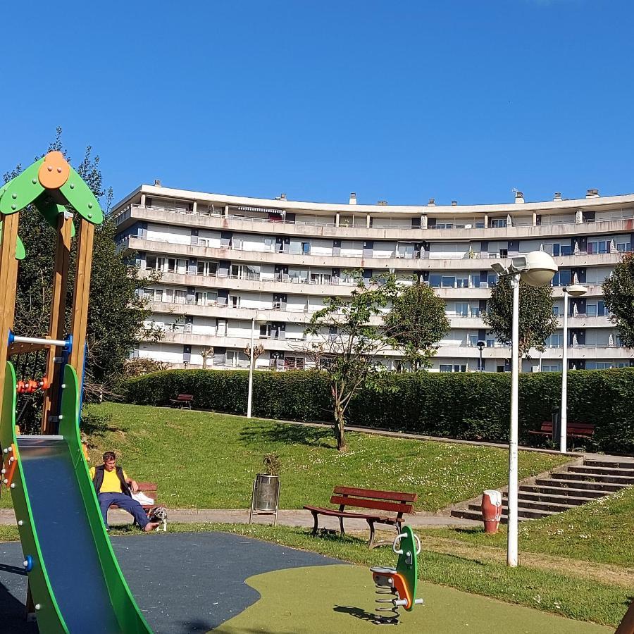 Soleado Piso Con Garaje Y Piscina A 8' Centro Apartment Кастро-Урдиалес Екстериор снимка