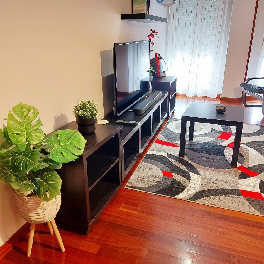 Soleado Piso Con Garaje Y Piscina A 8' Centro Apartment Кастро-Урдиалес Екстериор снимка
